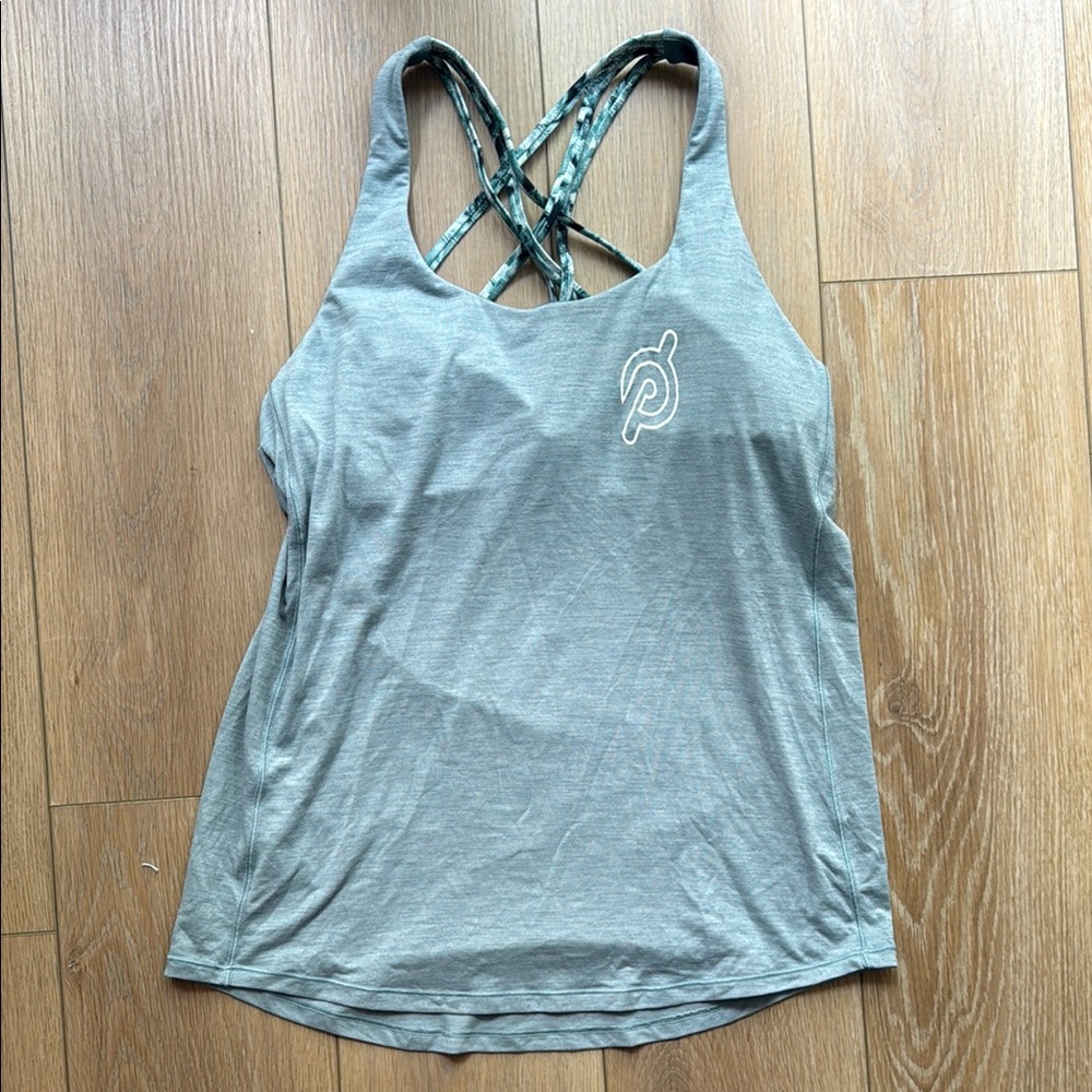 Lululemon Athletica Peloton Workout Top with Built-in Sports Bra - Size 8